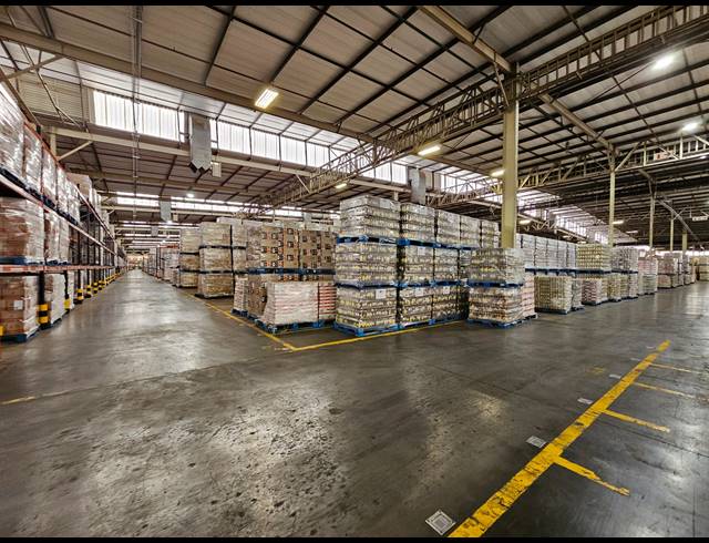 25,000M² WAREHOUSE TO LET IN BOKSBURG EAST